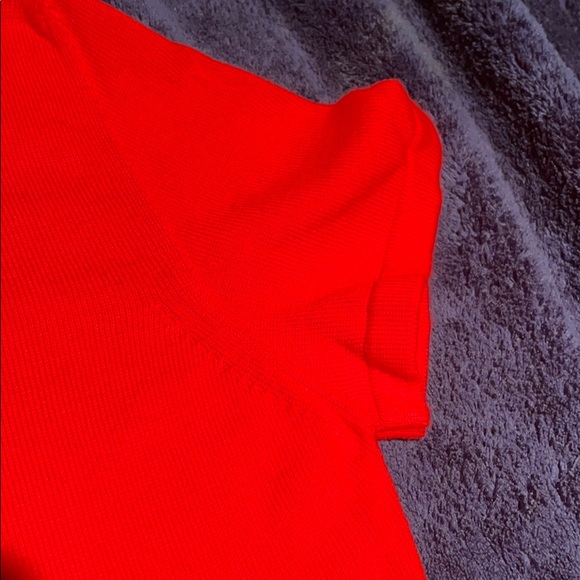 Short sleeve sweater with bow accent - Picture 3 of 5